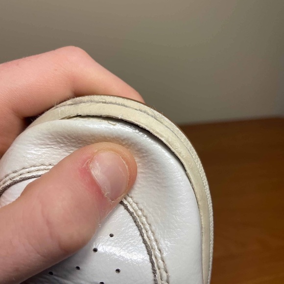 Jordan 1 Mid - Picture 9 of 9